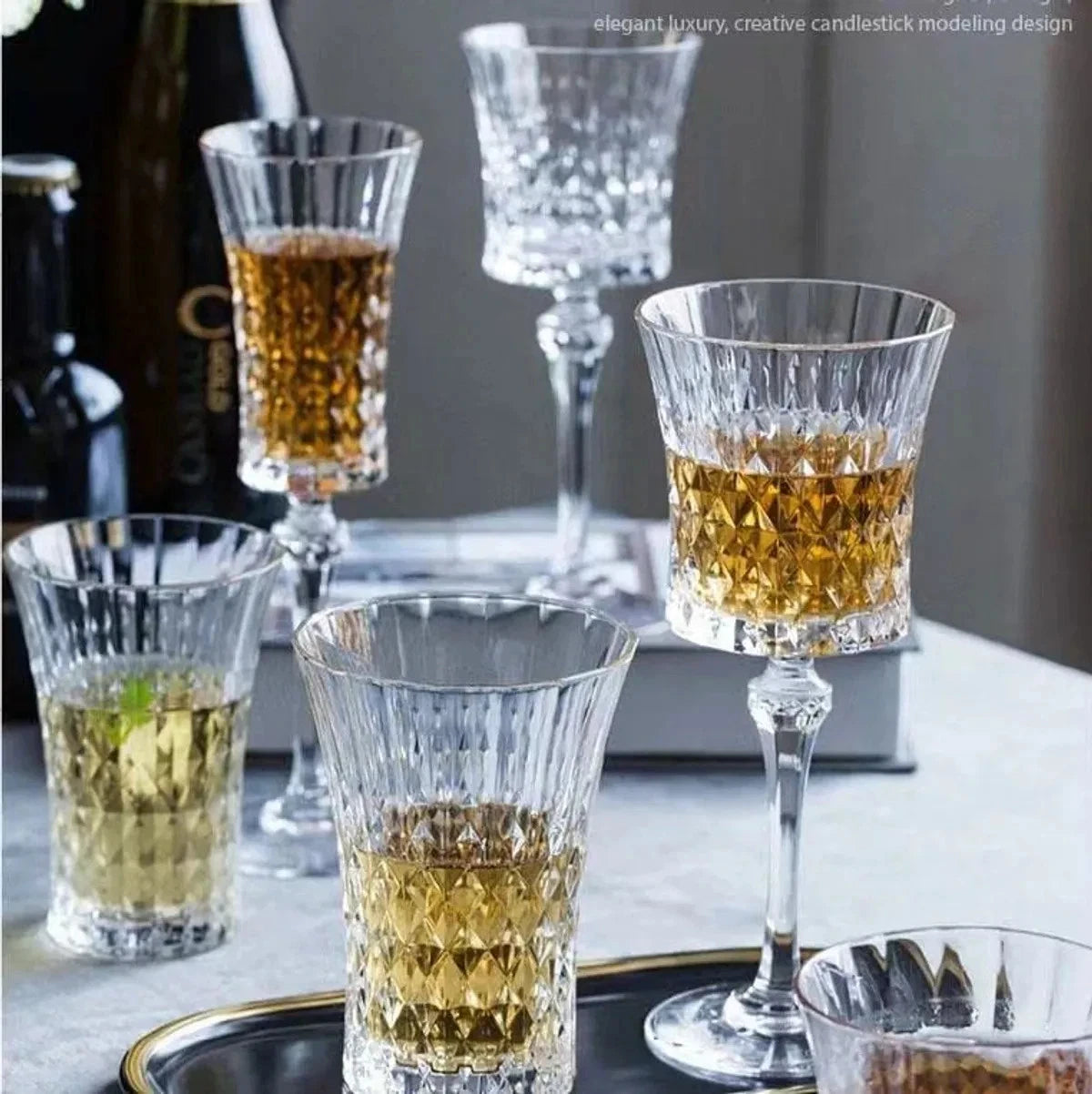 White Crystal Wine Glass, Perfect for Parties Bar Restaurant Decorative, 1 Piece